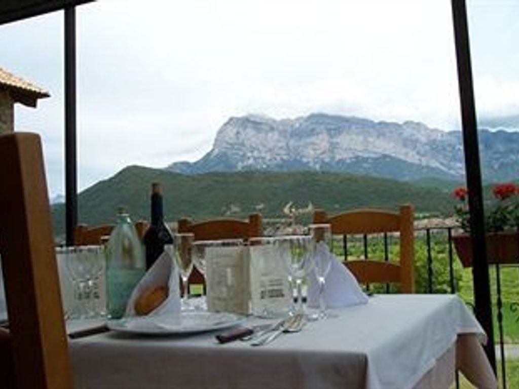 Hotel & SPA Peña Montañesa