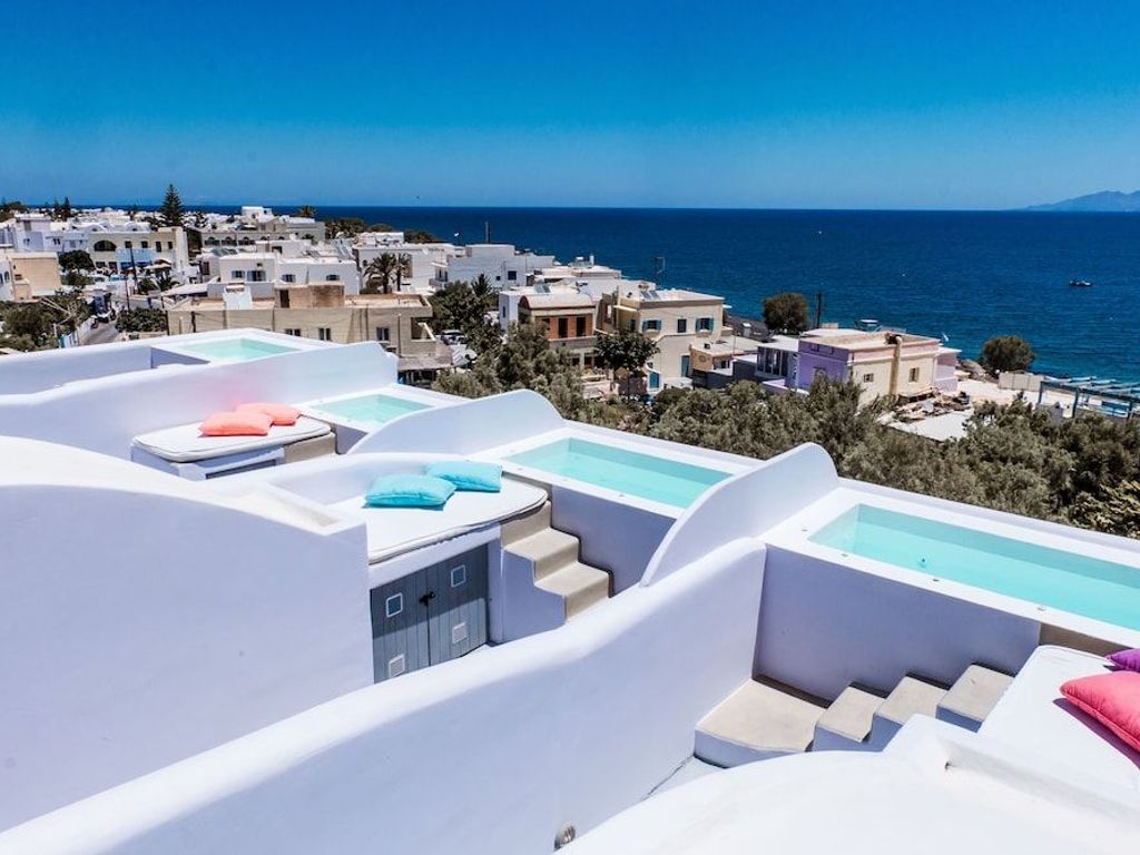 Blue Waves Hotel