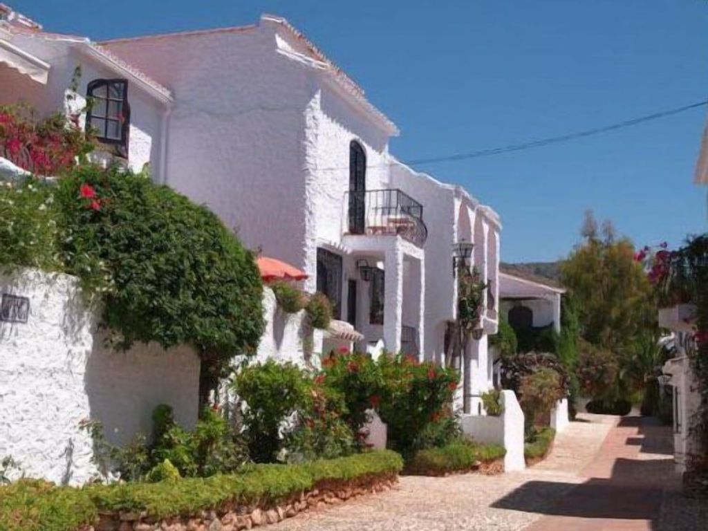 El Capistrano Complejo de Apartamentos Turísticos