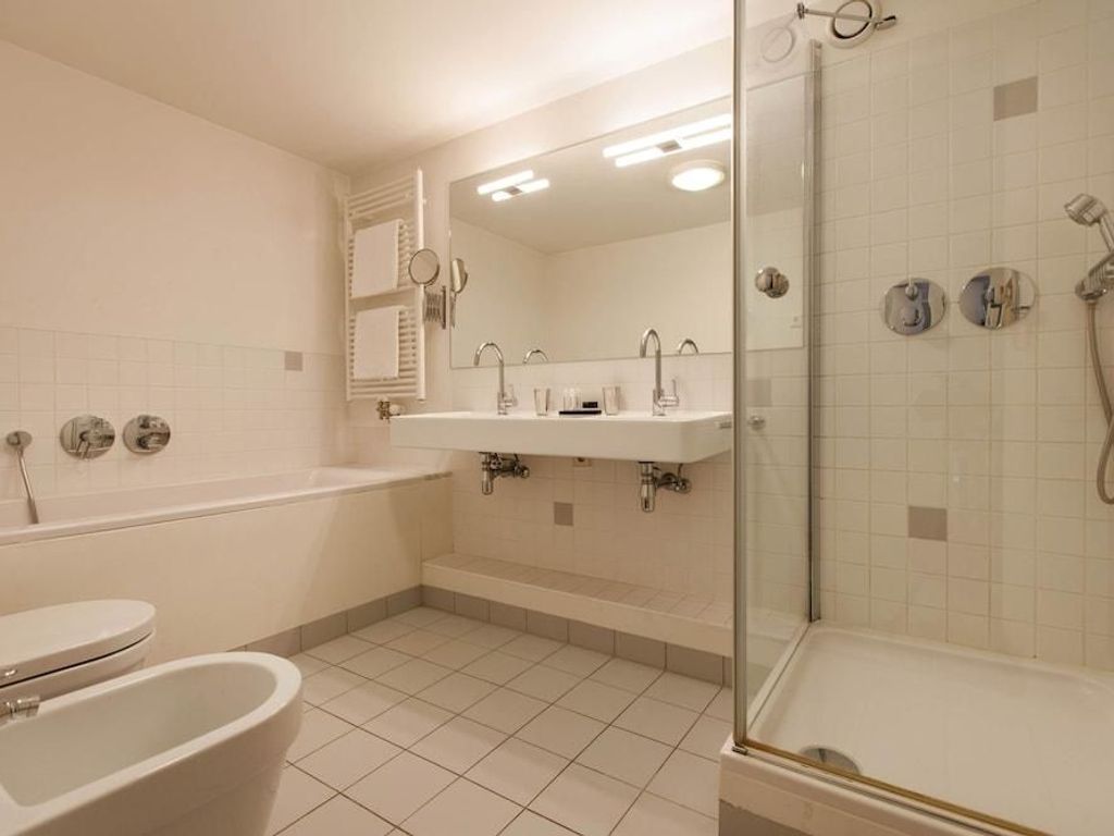 Lex Apartments