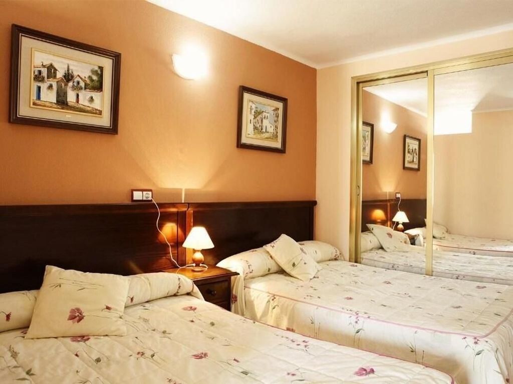 Hotel Avenida JC