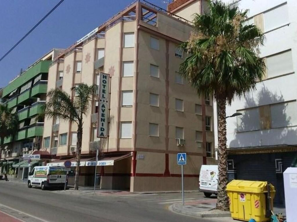 Hotel Avenida JC