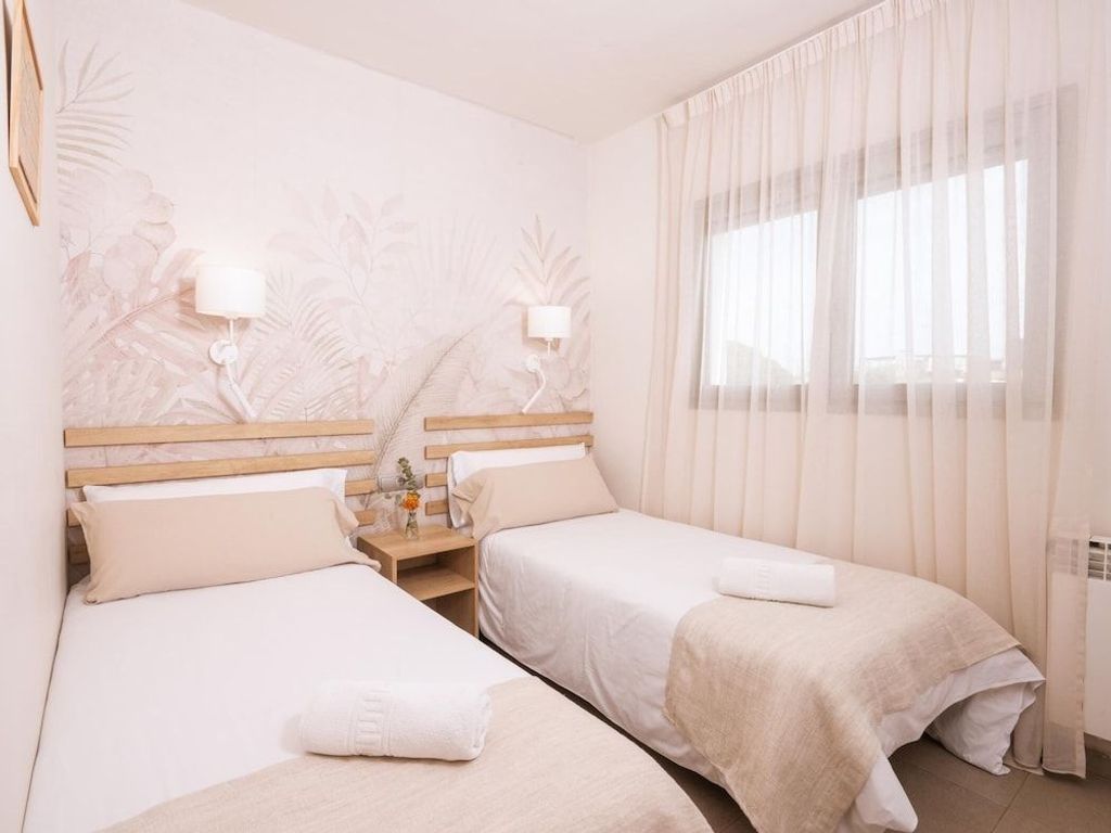 Castellmar Apartments