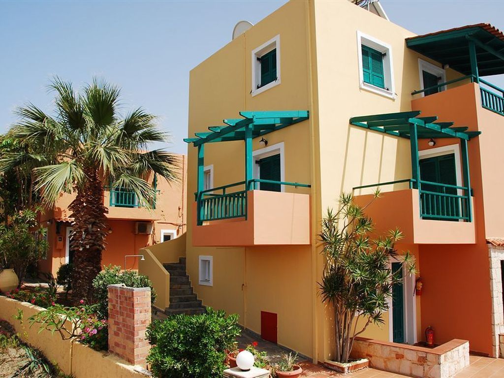 Golden Valantine Apartments