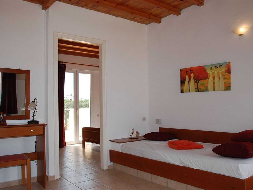Golden Valantine Apartments