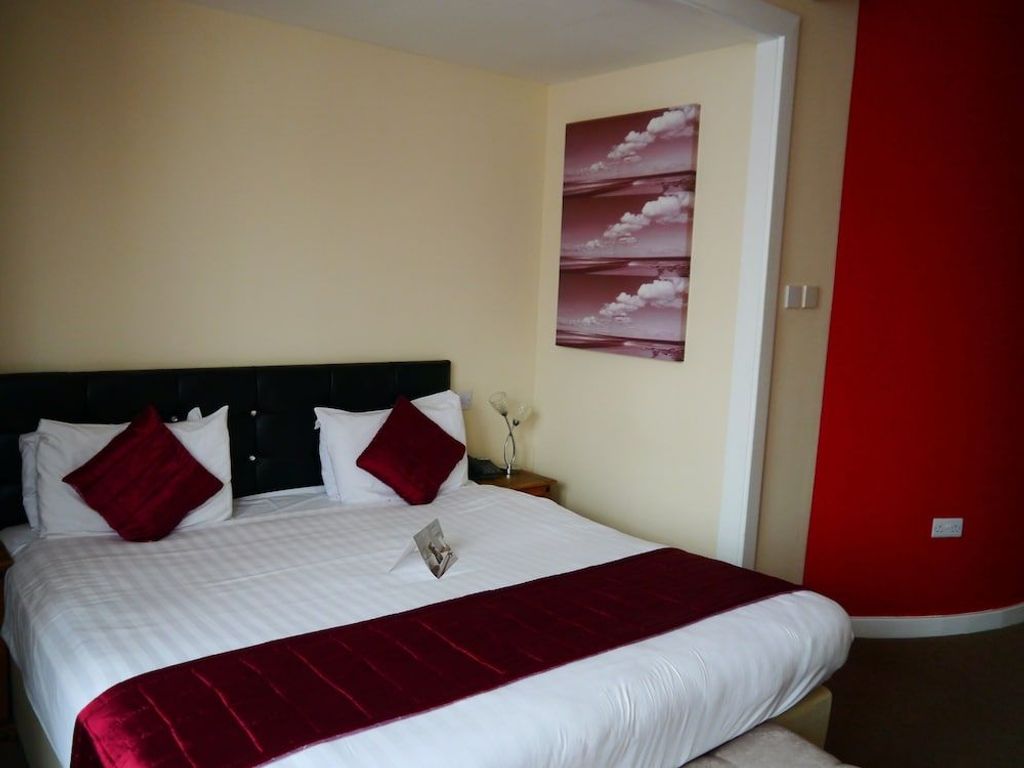 The Pearl Hotel