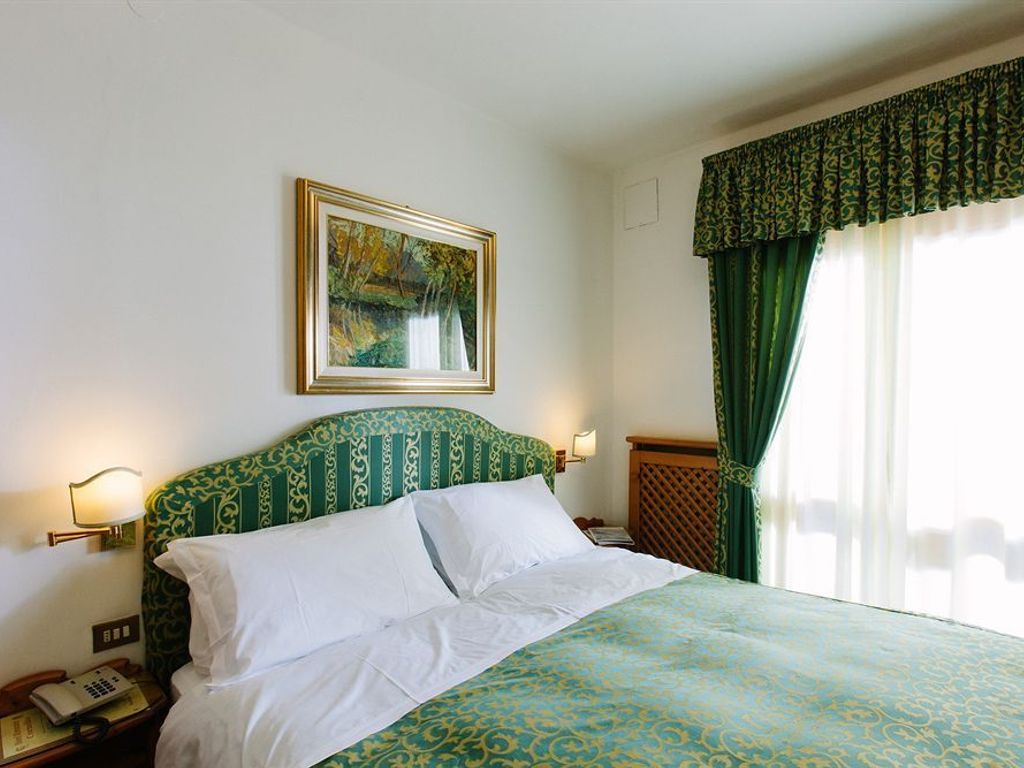 Hotel Cornelio