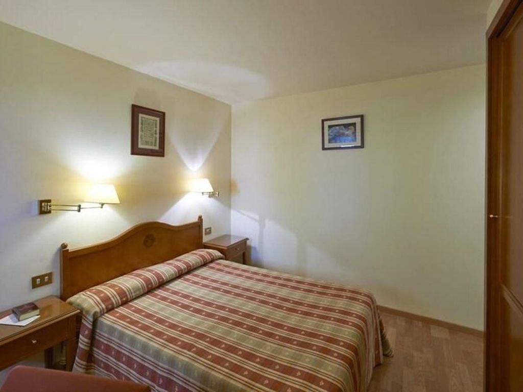 Hotel Abat Cisneros