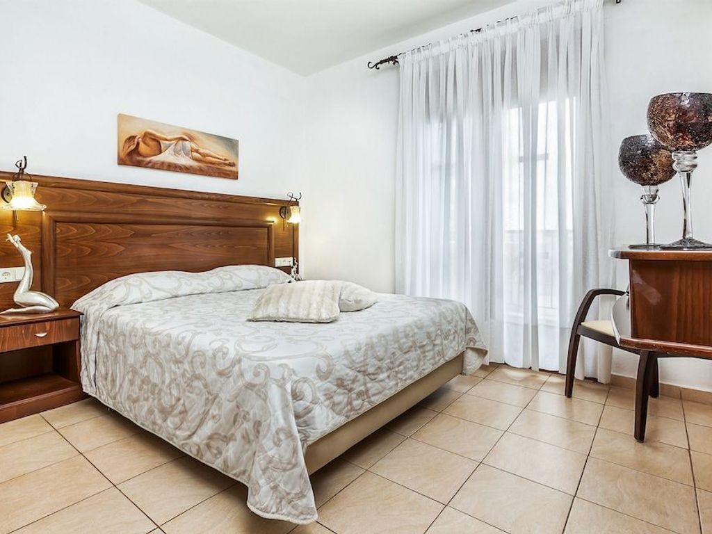 Nereides Hotel
