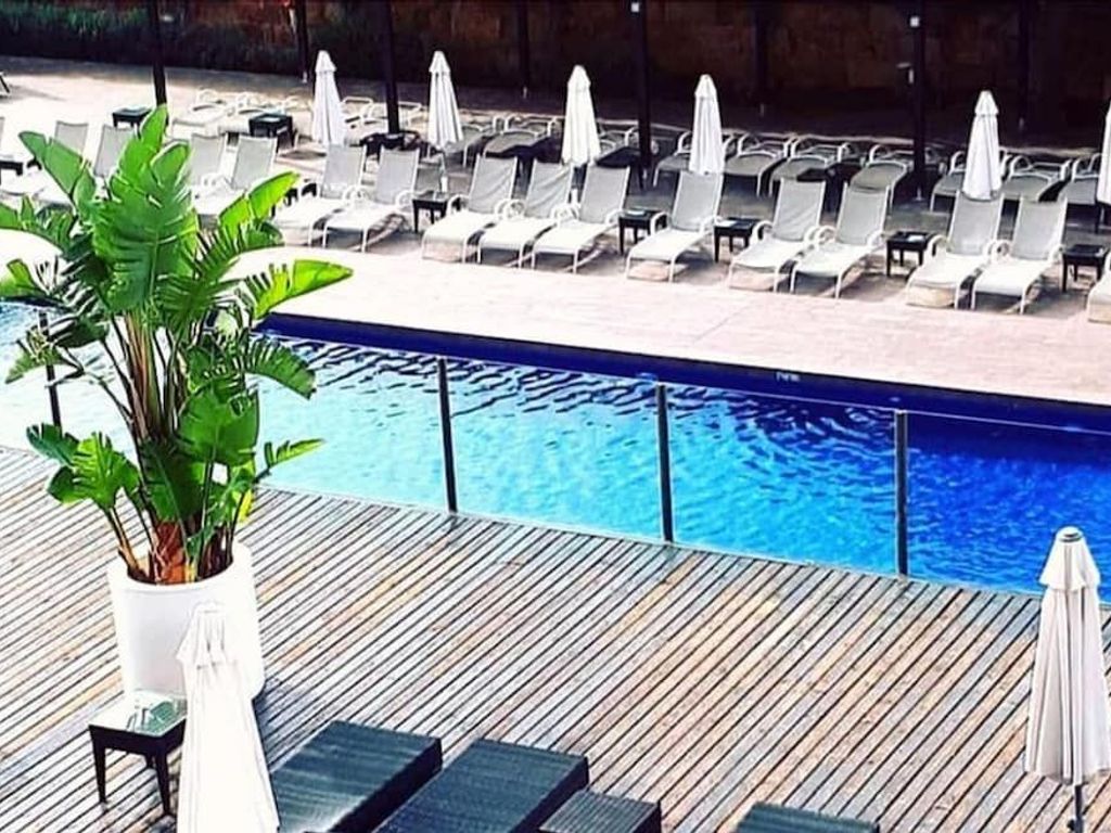 BG Hotel Java