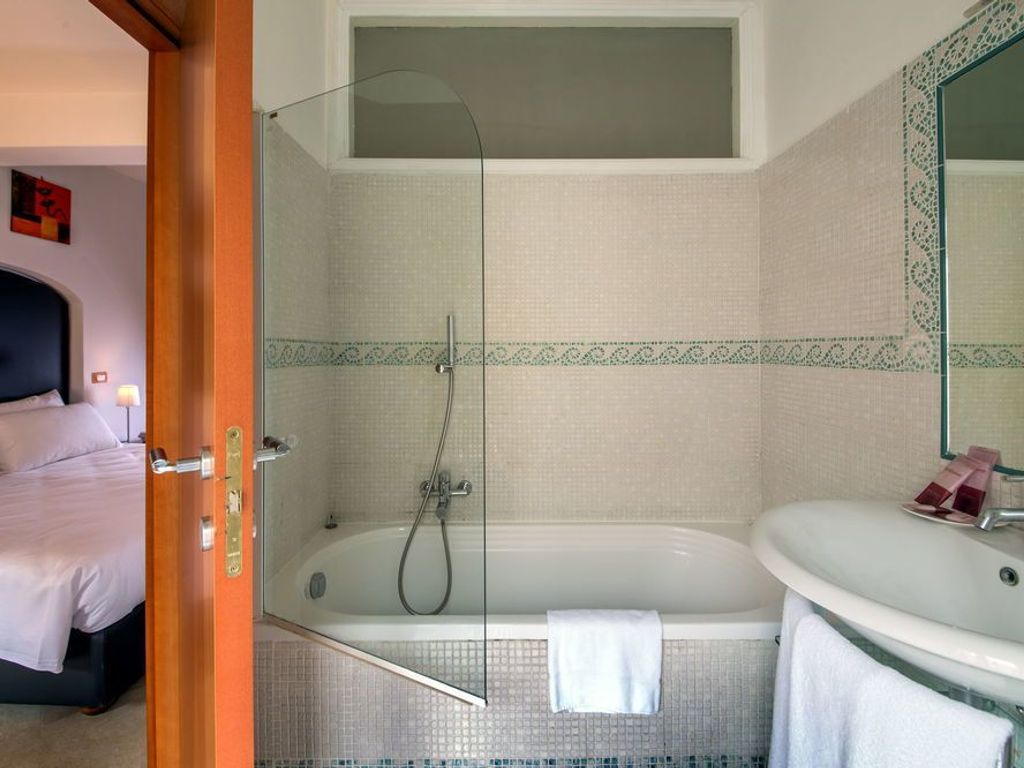 Suite Artis Barberini Guest House