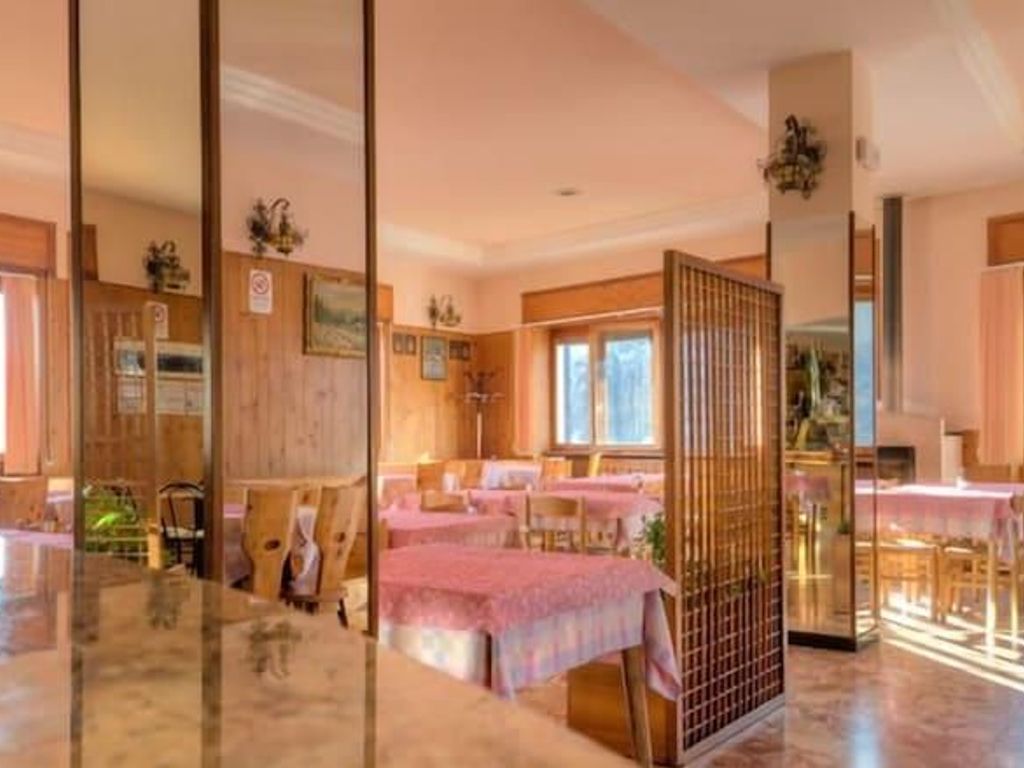 Albergo De Jean