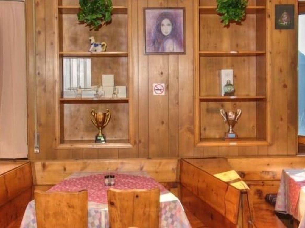 Albergo De Jean