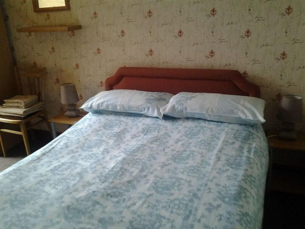 The Lyndene Guest House