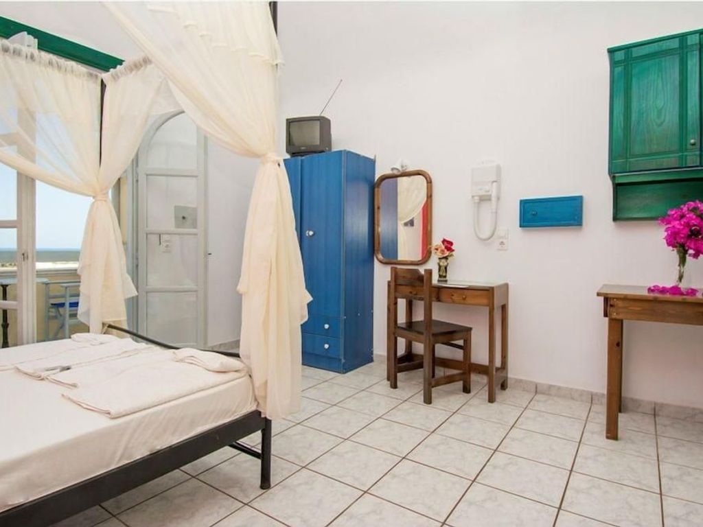 Perivolos Sandy Village