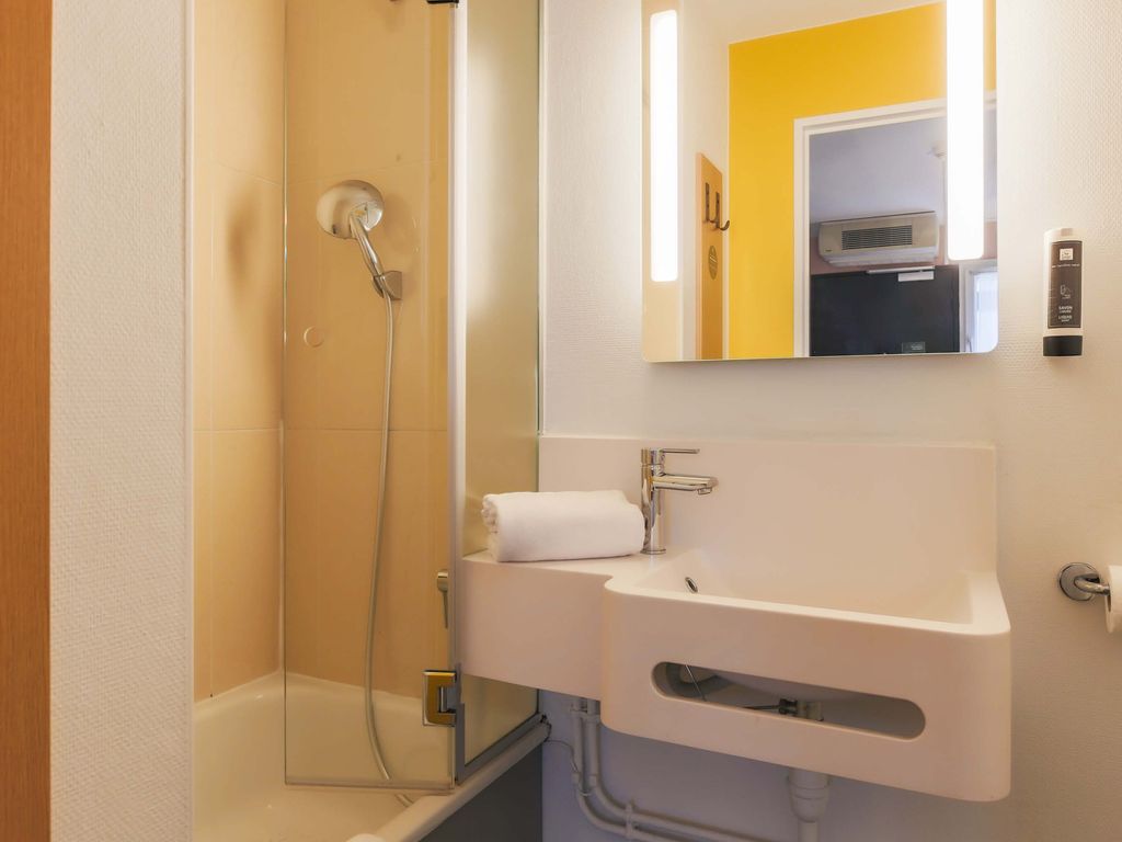 B&B HOTEL Metz Augny
