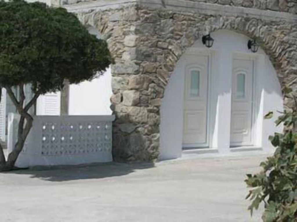 Peter's Studio