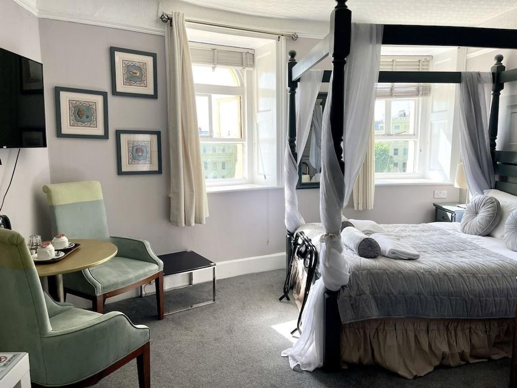Brunswick Square Hotel