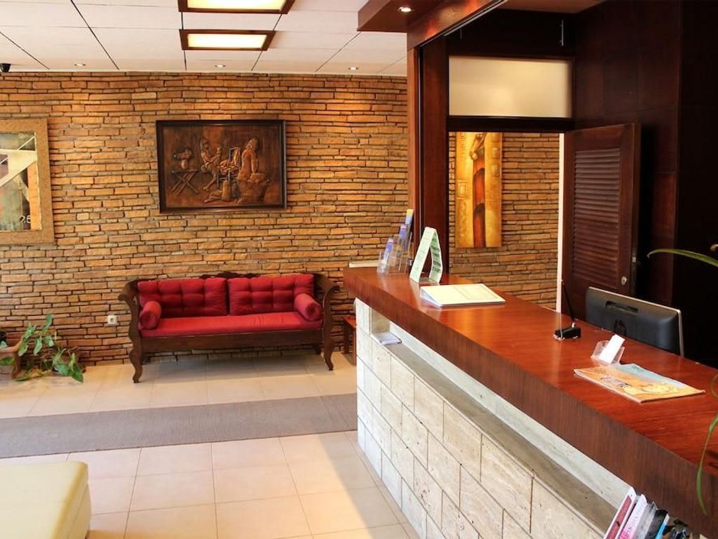 Philoxenia Hotel & Studios