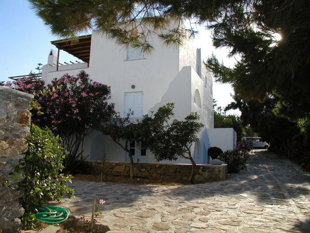 Eleni's Studio
