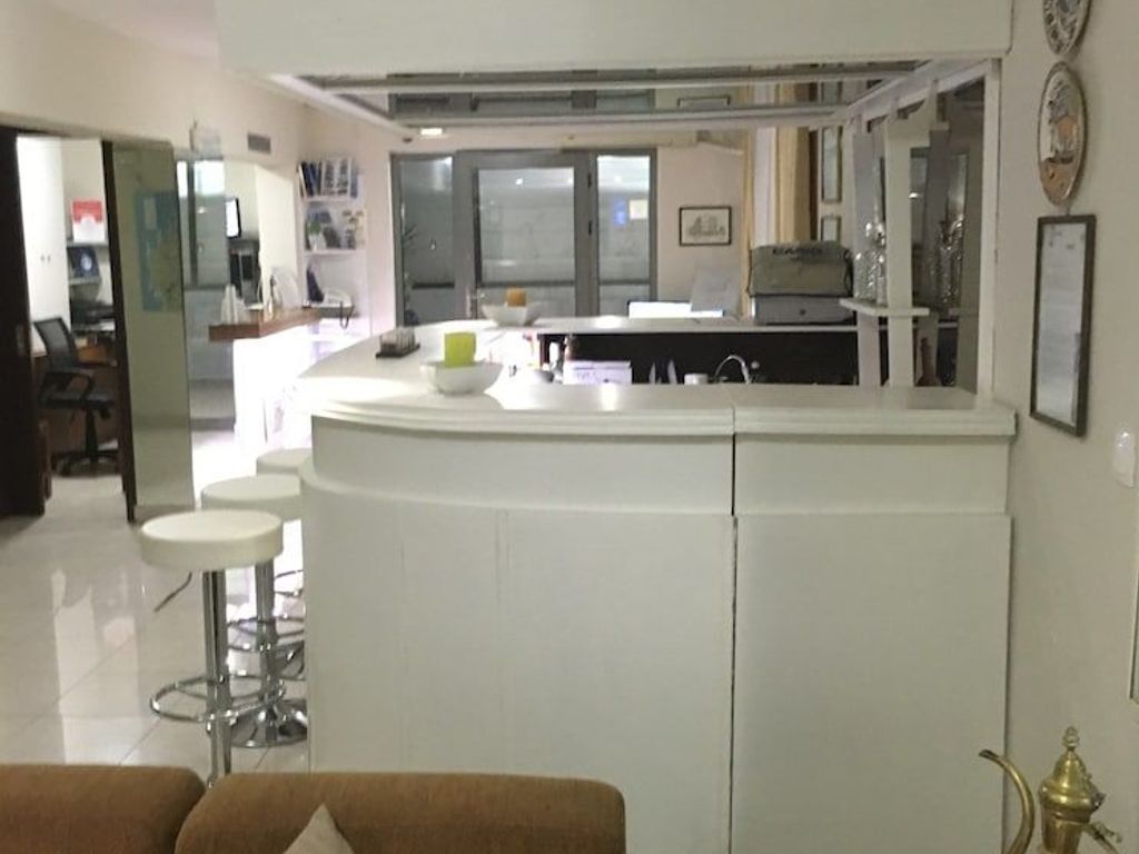 7 Palms Hotel Apartments