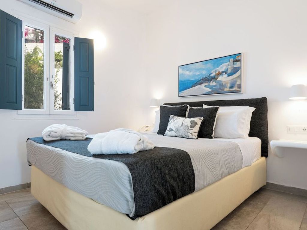 Amaze Suites