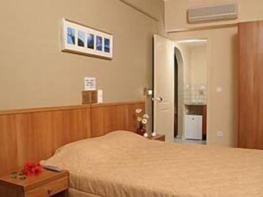 Venus Hotel & Suites
