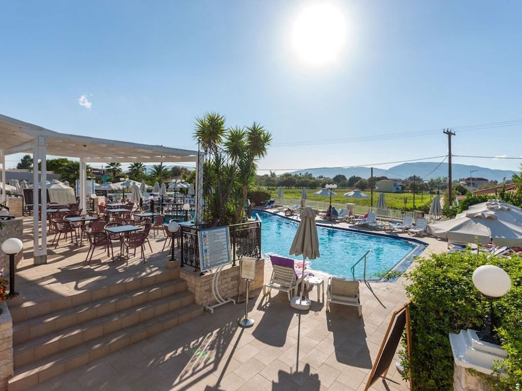 Venus Hotel & Suites