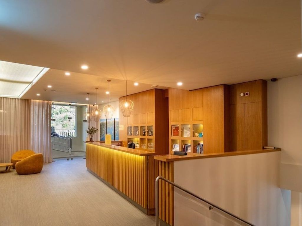 Adelaide Hotel
