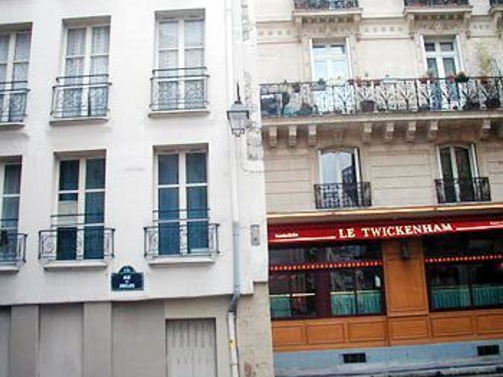 FAY Notre-Dame Apartment