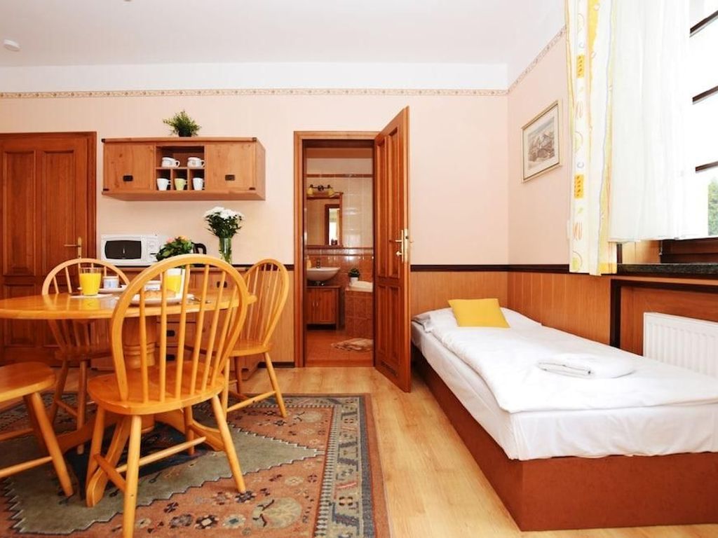 City Garden Apartments & Wellness