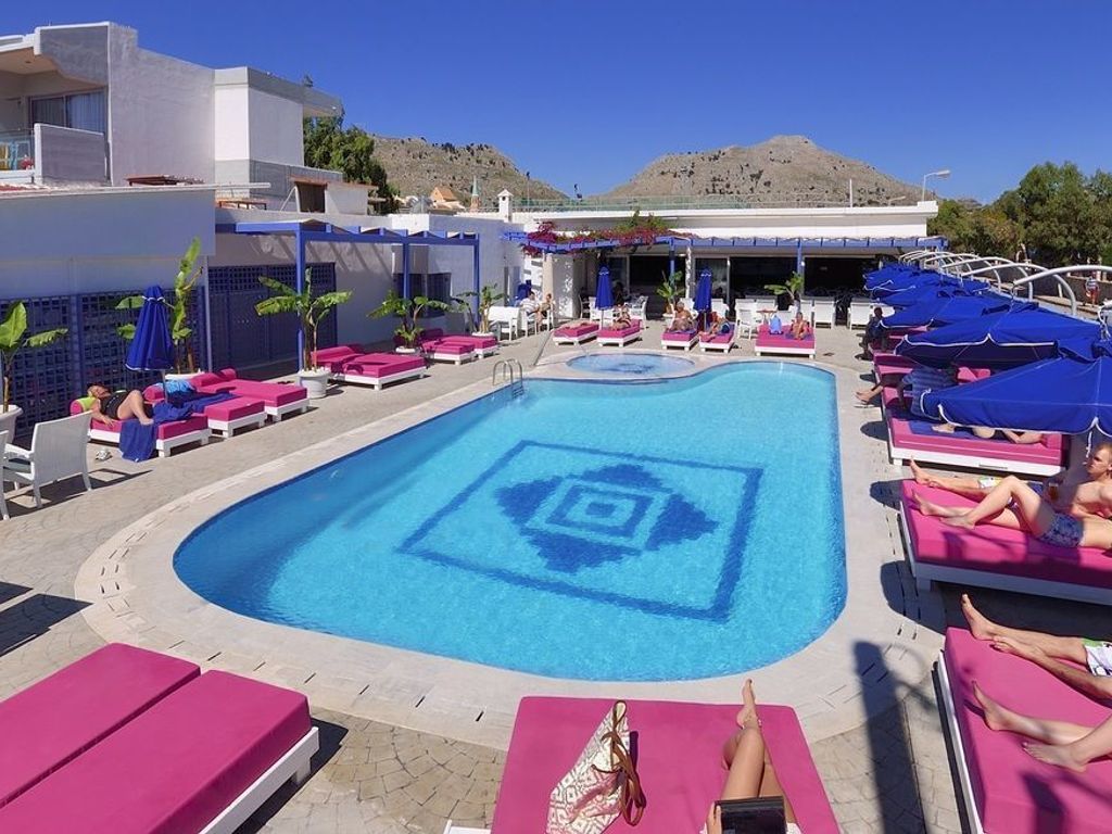 Kolymbia Bay Art - Adults Only