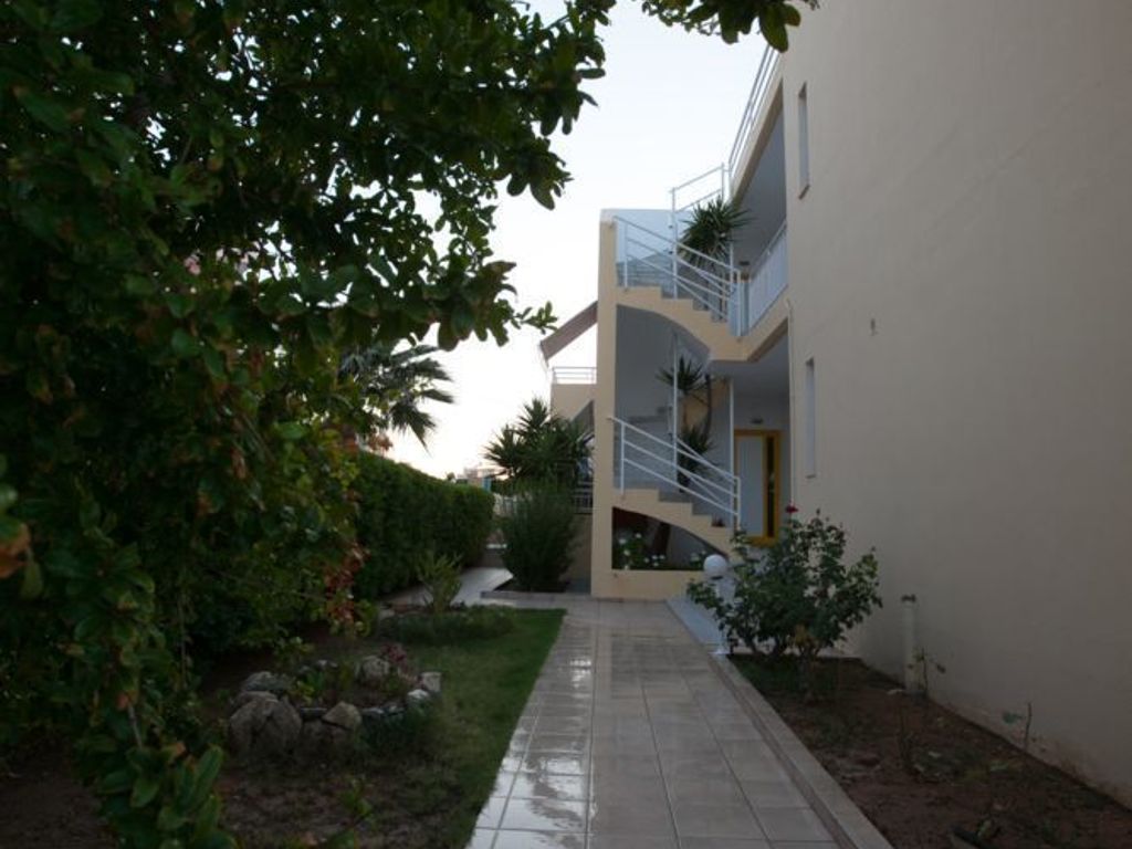 Cosmi Apartments