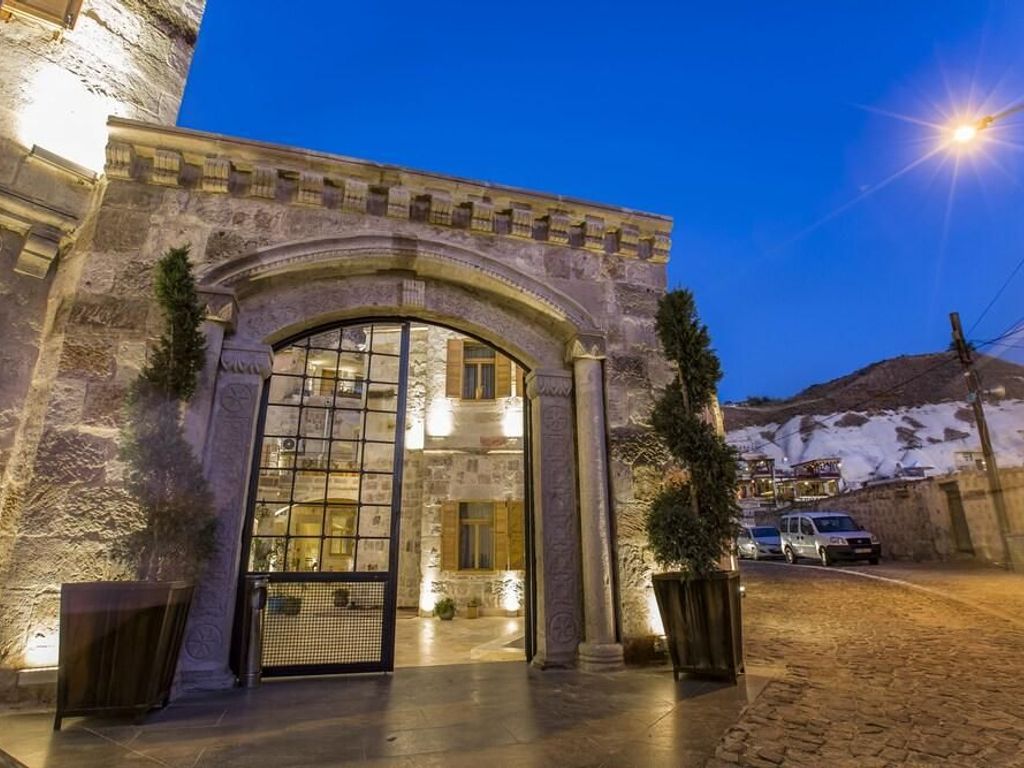 Imperial Cave Suites & Spa