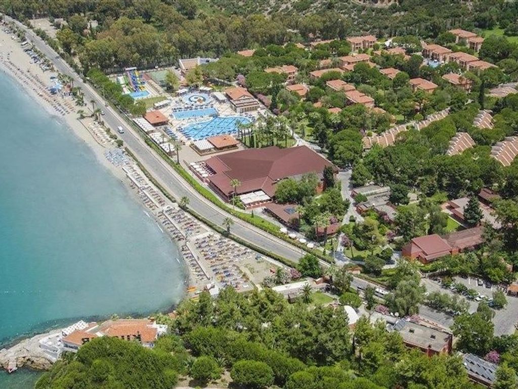 Kustur Club Holiday Village