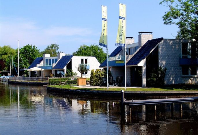 Loosdrecht Rien van den Broeke Village