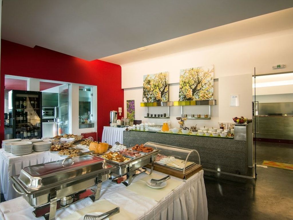 Nefeli hotel