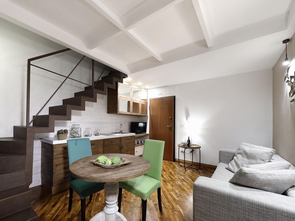 Ferrini Home Residence 150