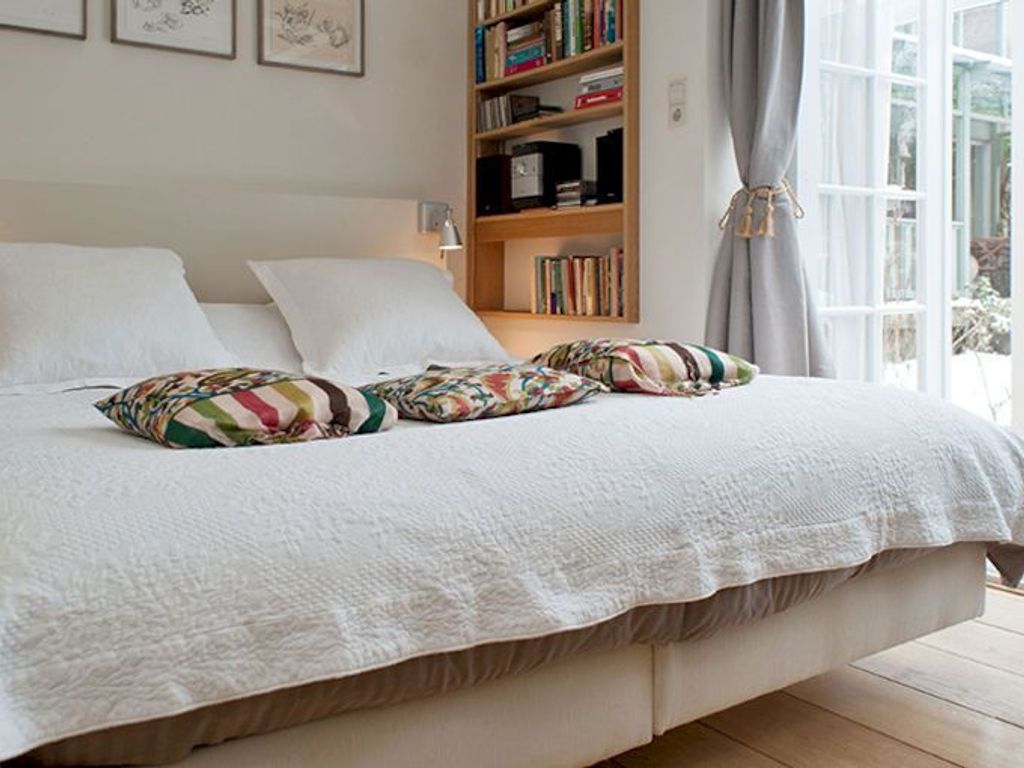 Sluice Apartment
