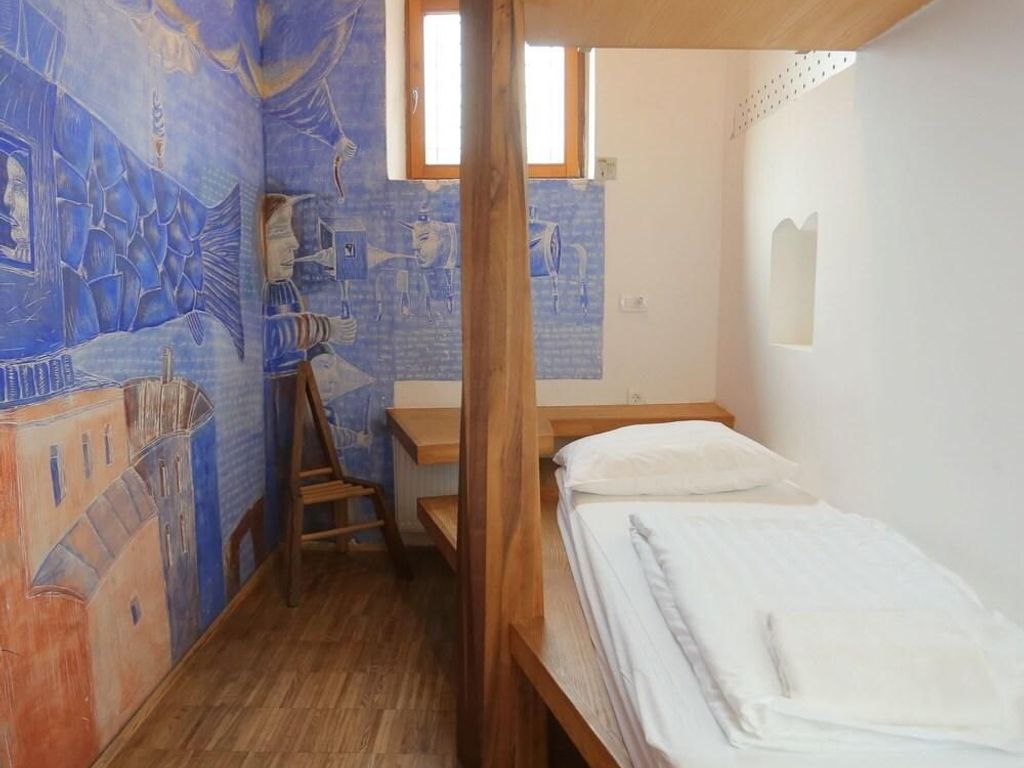Hostel Celica
