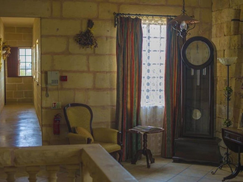 Ta' Bertu Host Family Bed & Breakfast