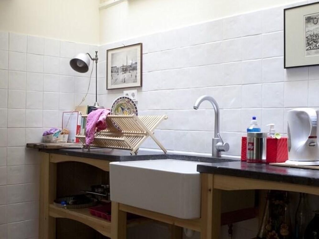 Bed & Apartment Singel 96