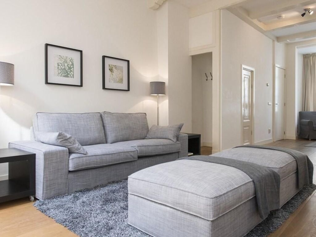 Stylish Canal House