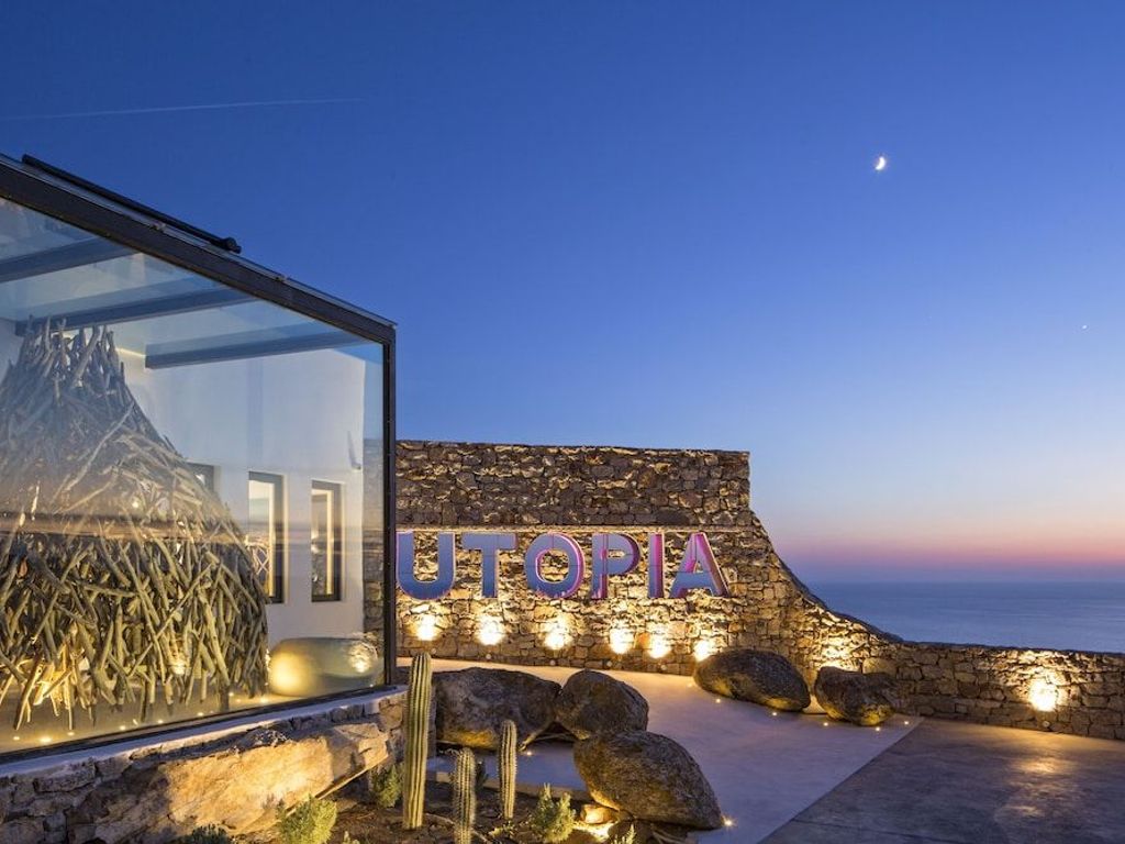 Myconian Utopia Relais & Chateaux