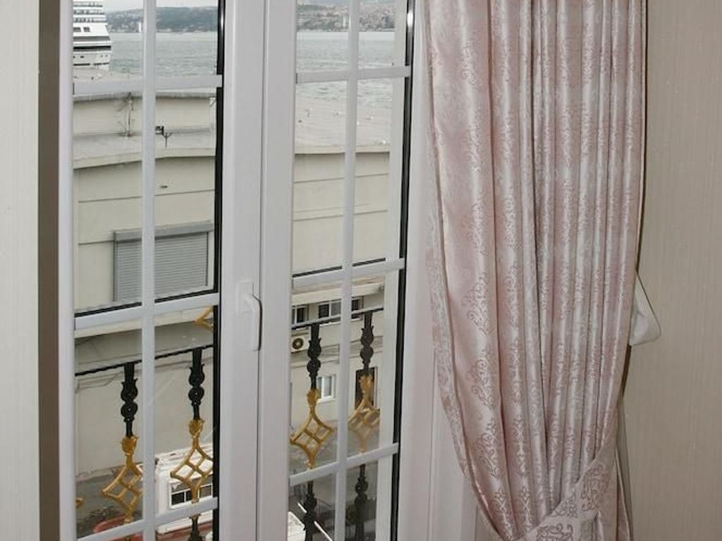 Karakoy Port Hotel