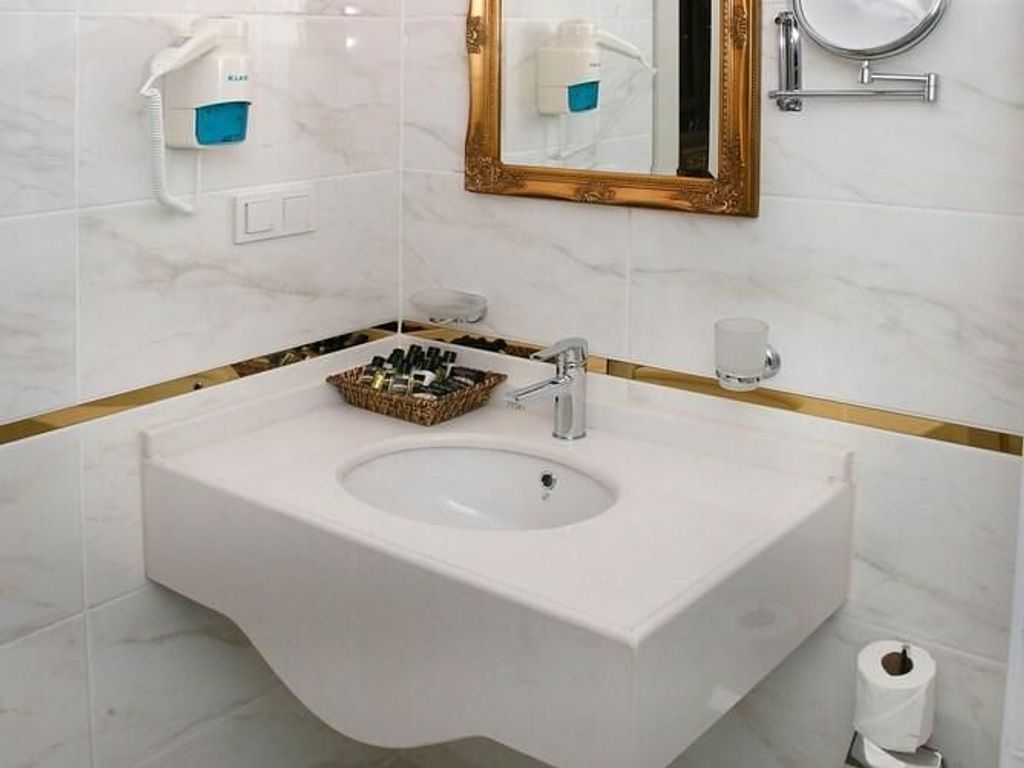 Karakoy Port Hotel