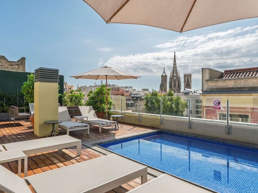 Aspasios Catedral Apartments