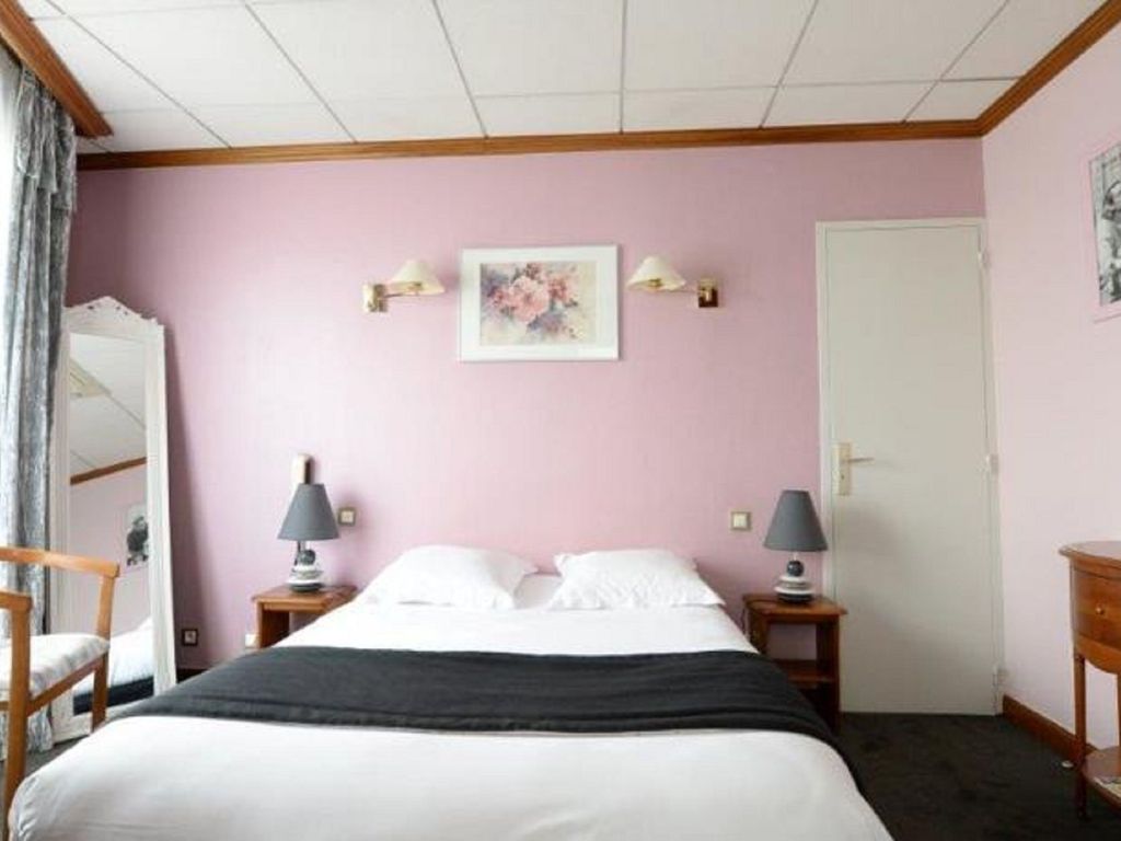 Hôtel porte Mars Reims gare centre