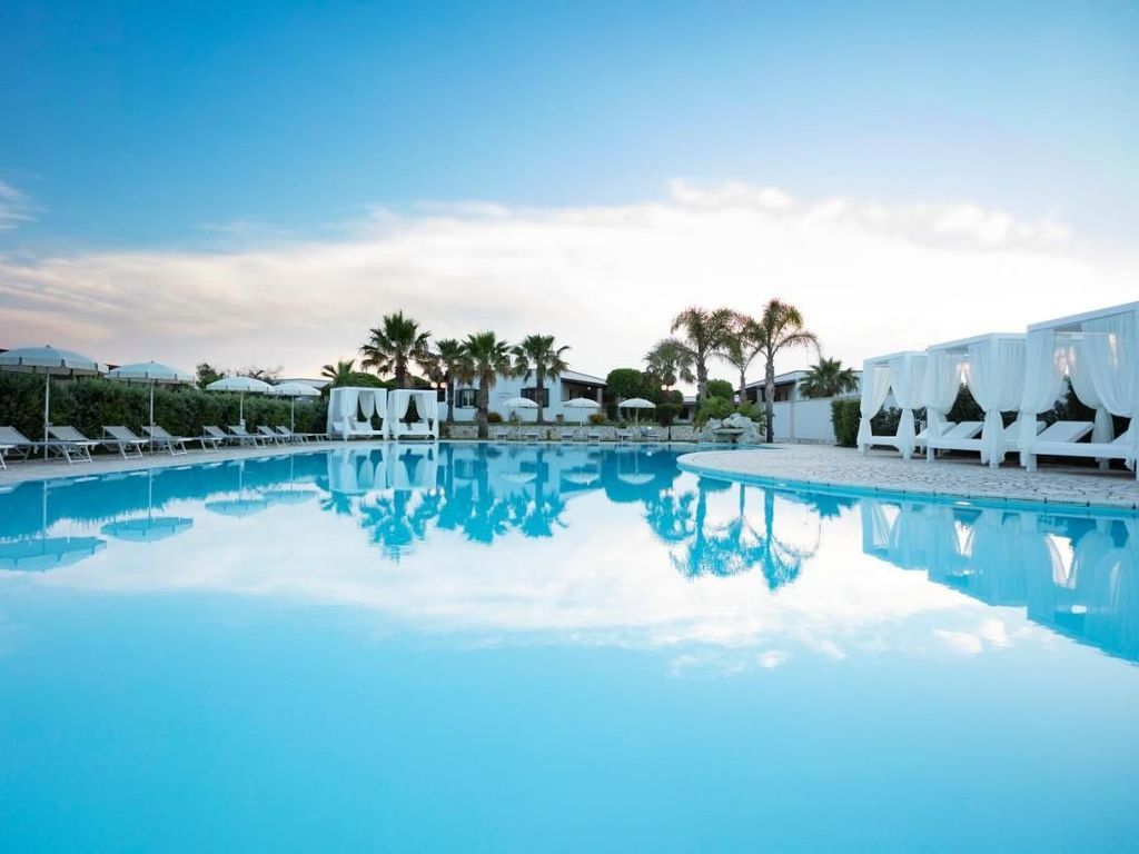 BORGO MULINO A VENTO RESORT Hotel