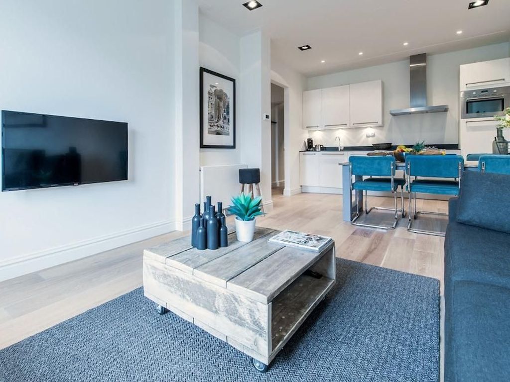 Short Stay Group Tropen Serviced Apartments